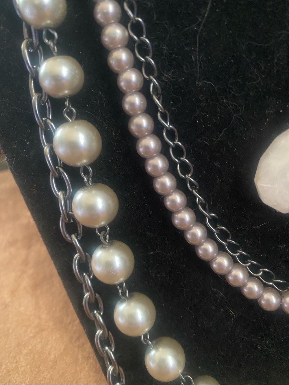 Multi-strand freshwater baroque pearls, Delicate White Teardrop Pendant Necklace - Picture 3 of 11